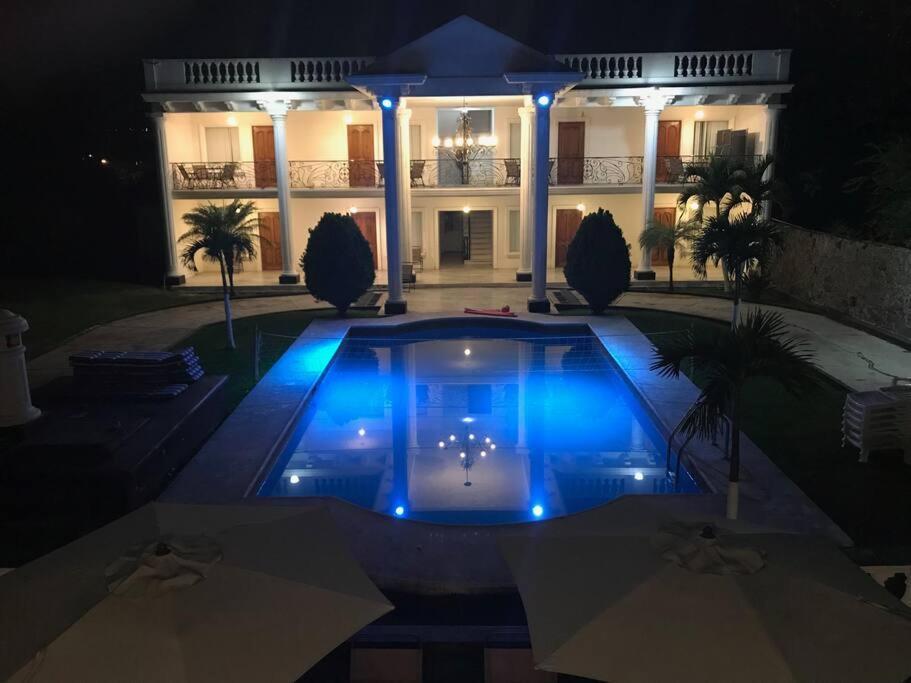 ヒウテペック La Gran Casablancaヴィラ エクステリア 写真